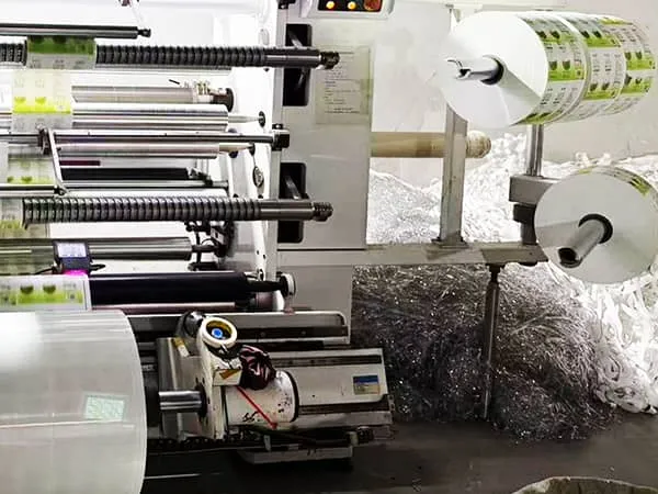 أغلفة شرنك سليف لتغليف المشروبات الكحولية